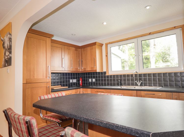 Garden Lodge, listing photograph 9
