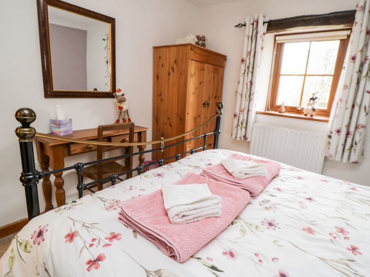 Lavender Cottage, listing photograph 7