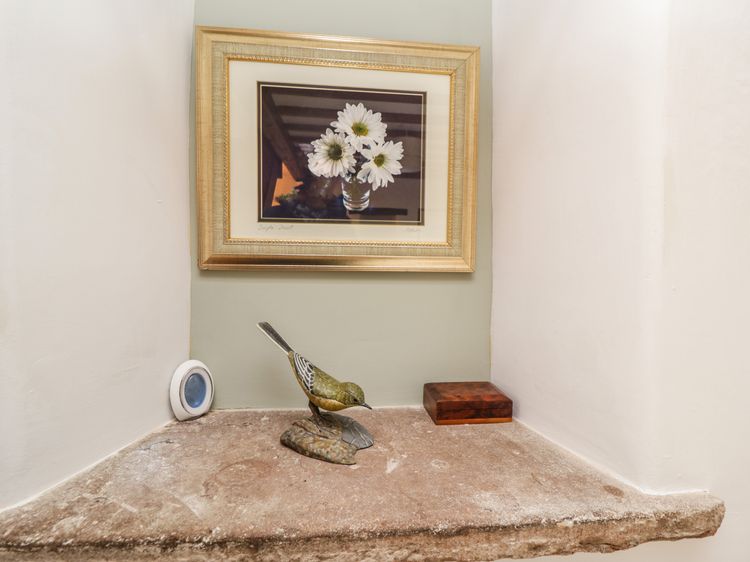 Daisy Cottage, listing photograph 2