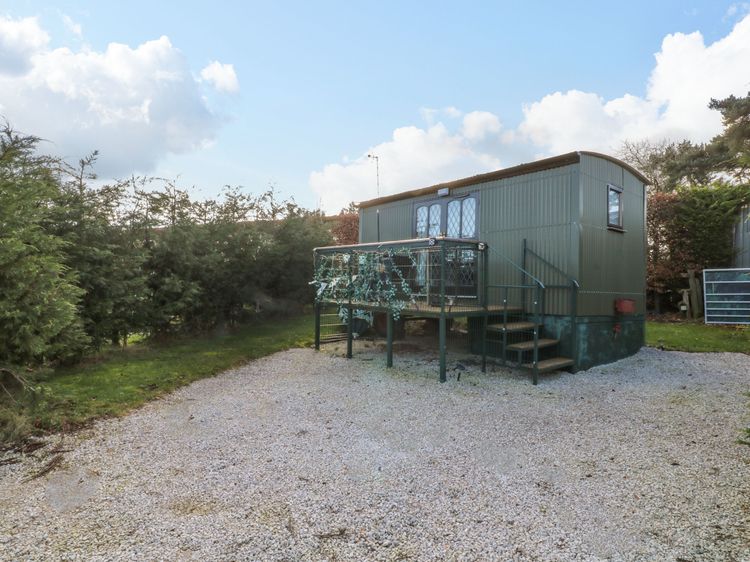 Packhorse Shepherd’s Hut