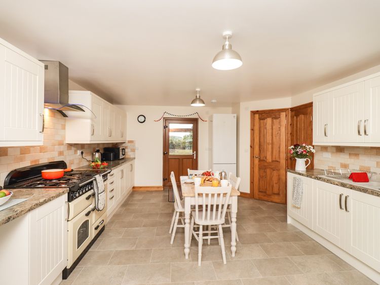 Bramblewood Cottage, listing photograph 8