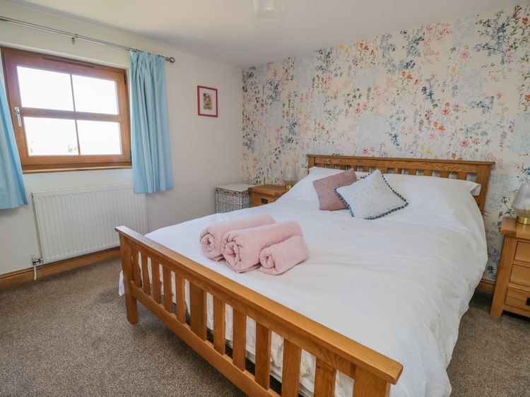 Bramblewood Cottage, listing photograph 11