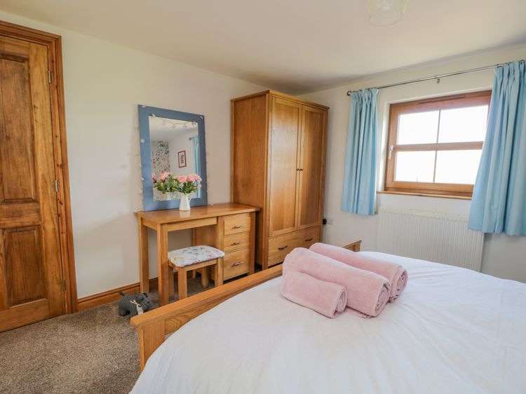 Bramblewood Cottage, listing photograph 12