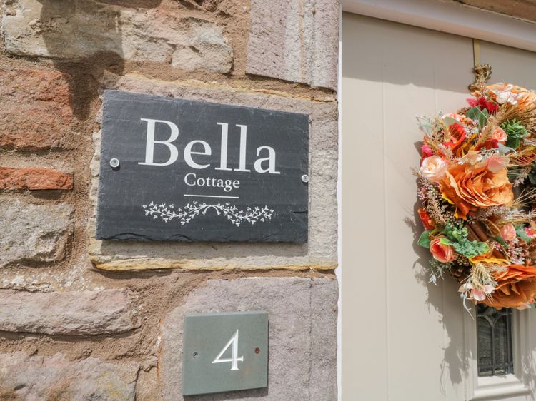 Bella Cottage, listing photograph 3