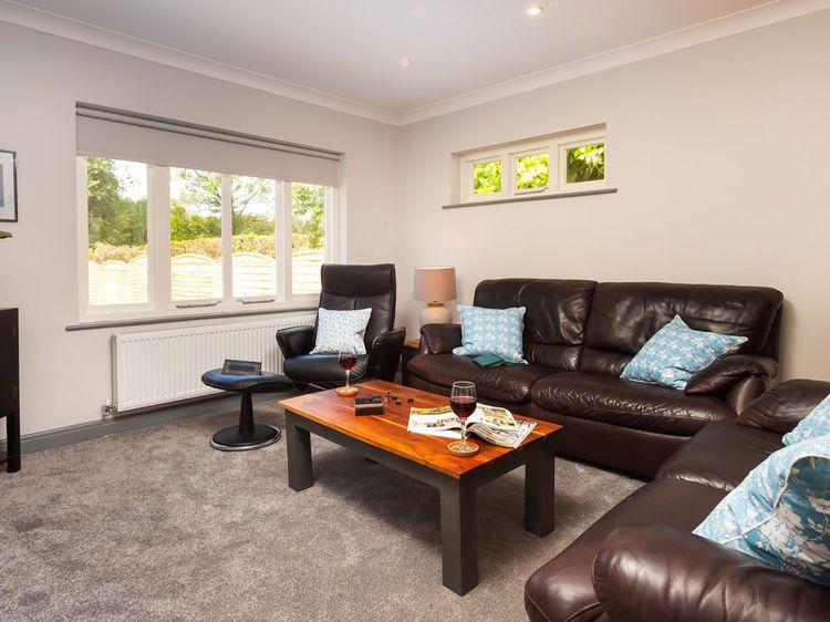 Bellman Cottage, listing photograph 2