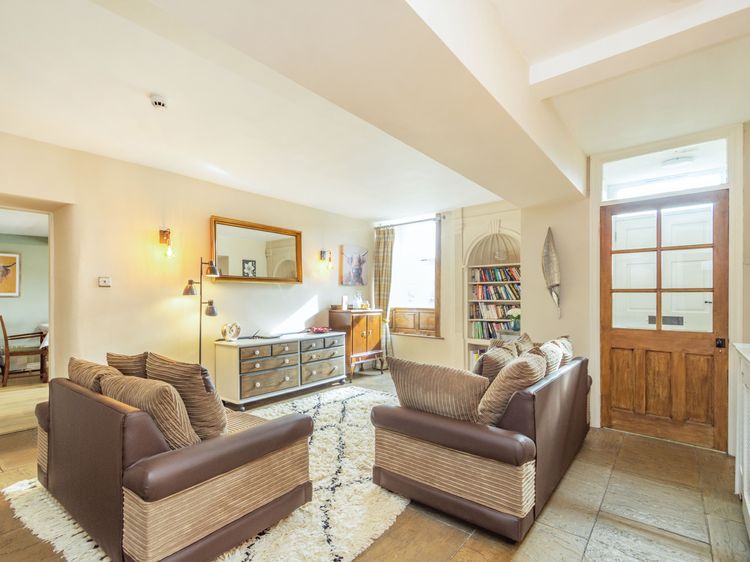 Anglers Cottage, listing photograph 3
