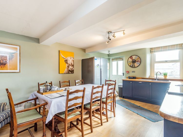 Anglers Cottage, listing photograph 12
