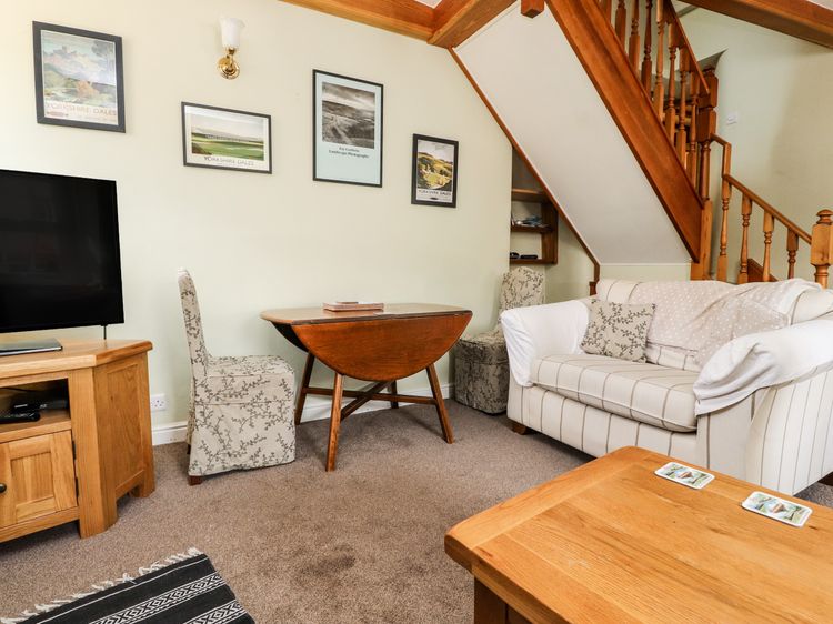 Lychgate Cottage, listing photograph 6
