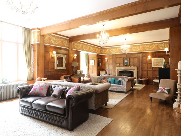 Bearnock Lodge, listing photograph 2