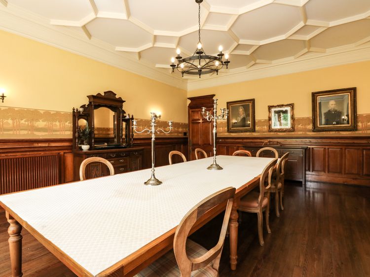 Bearnock Lodge, listing photograph 9