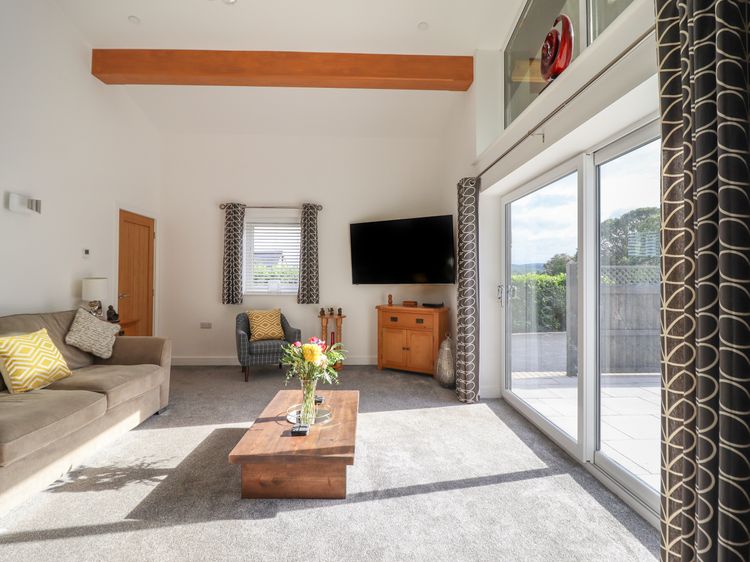 Bryn Cae, listing photograph 7