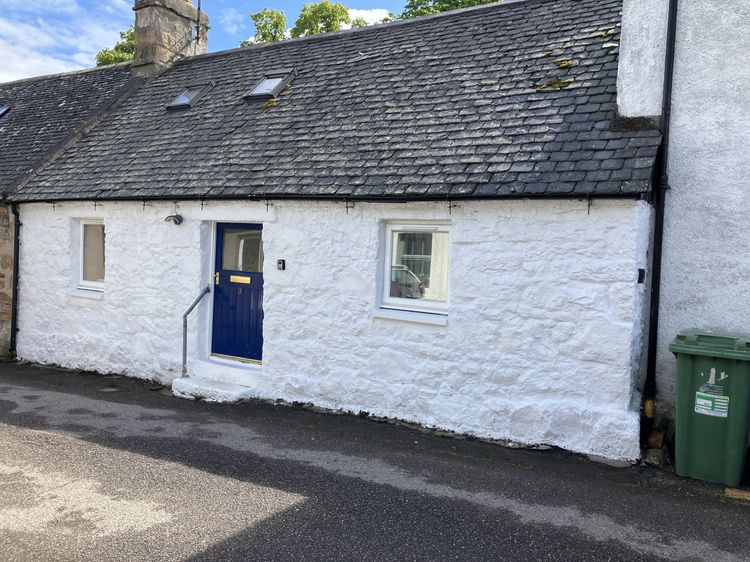 3 Dunrobin Street, listing photograph 2