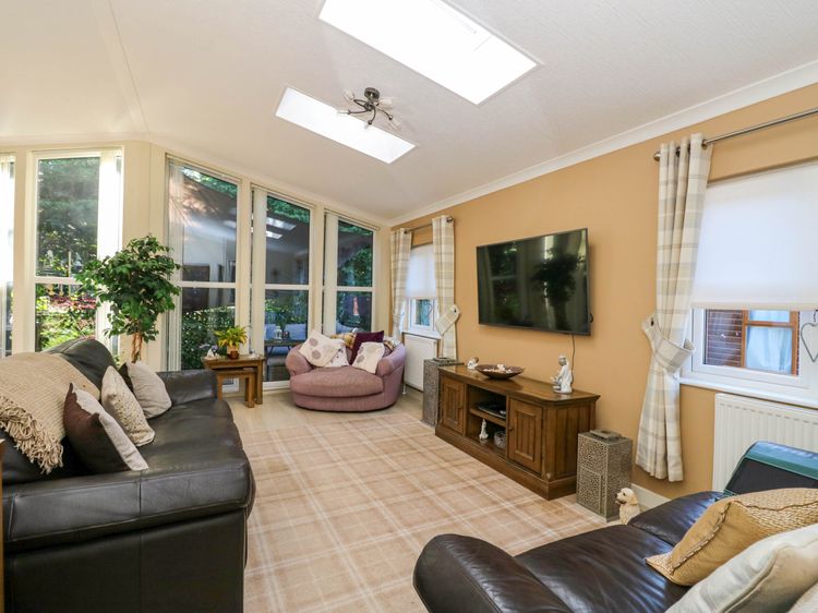 RoseGrace Lodge, listing photograph 6