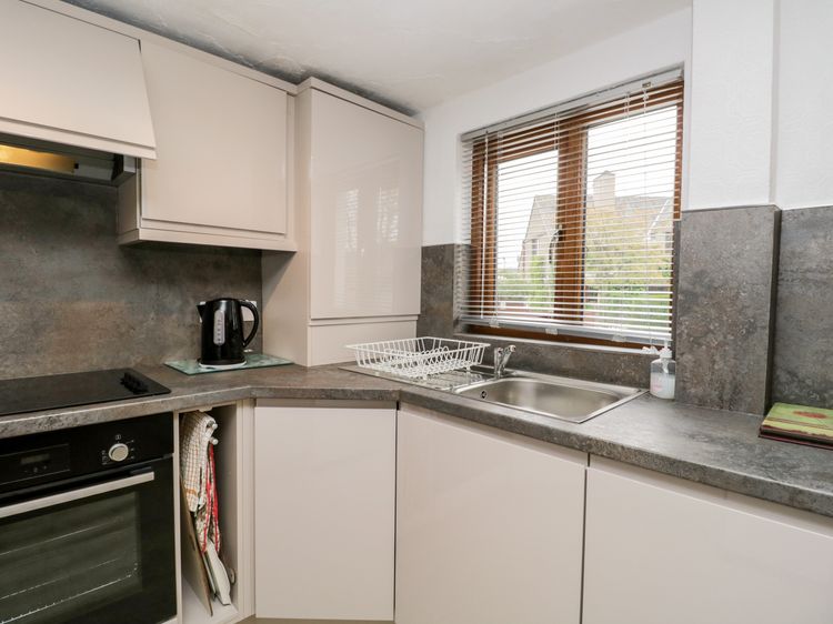 Rose Cottage, listing photograph 8