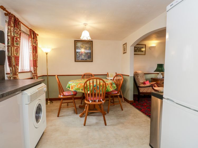 Rose Cottage, listing photograph 9