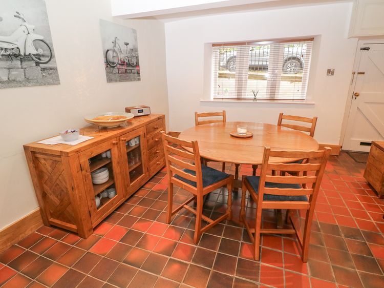 The Old Cobblers, listing photograph 7