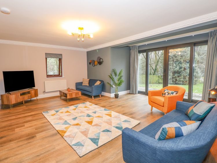 Crooklands Cottage, listing photograph 2