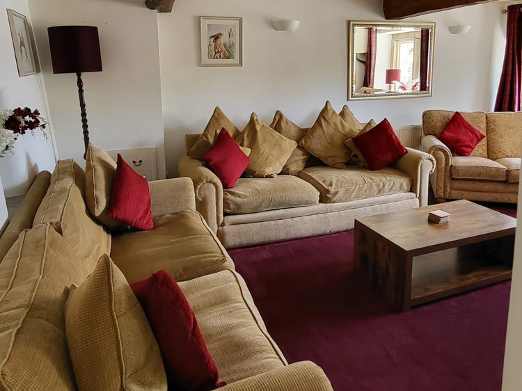 The Farmhouse, listing photograph 6