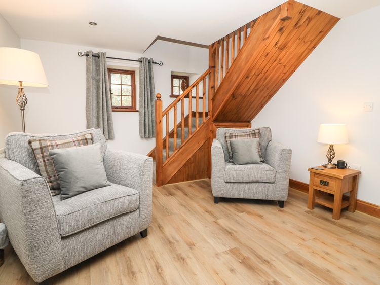 Fryston Cottage, listing photograph 6