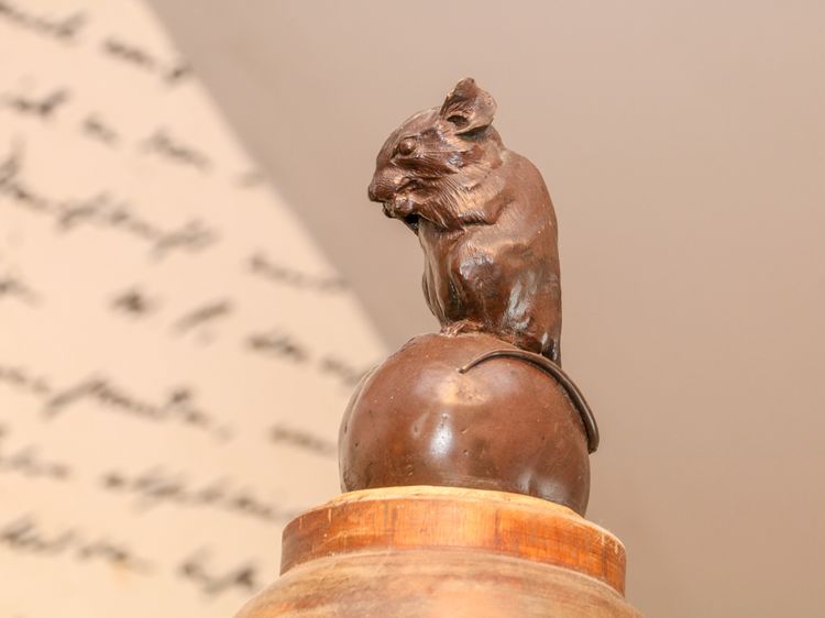 The Mouse House, listing photograph 10