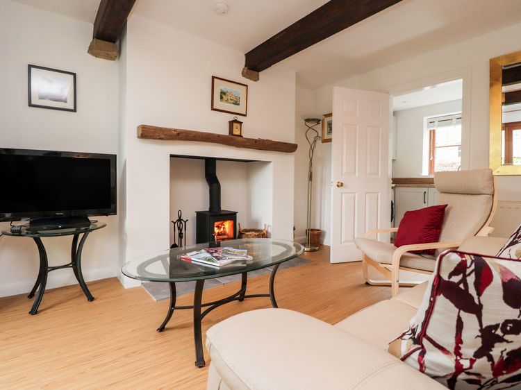 Top House, listing photograph 4