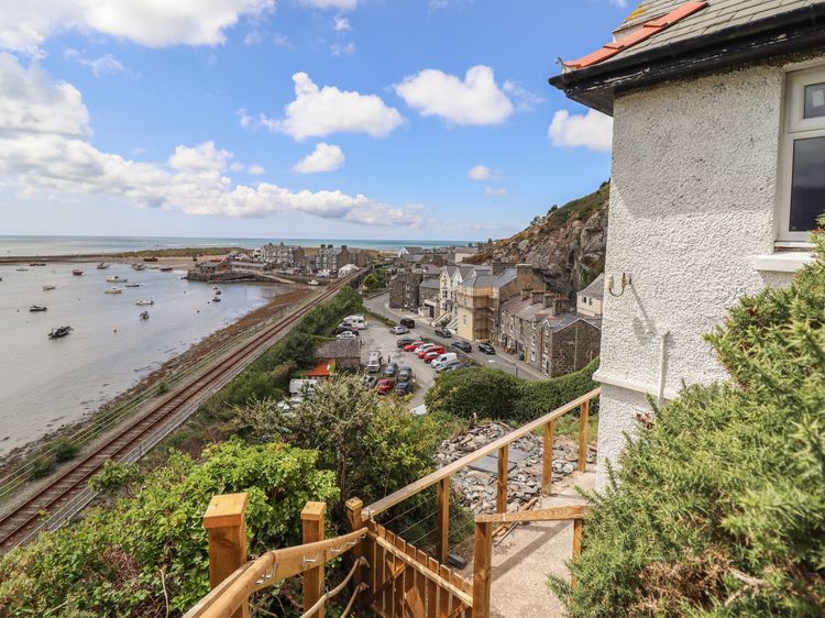 Windycroft, listing photograph 3