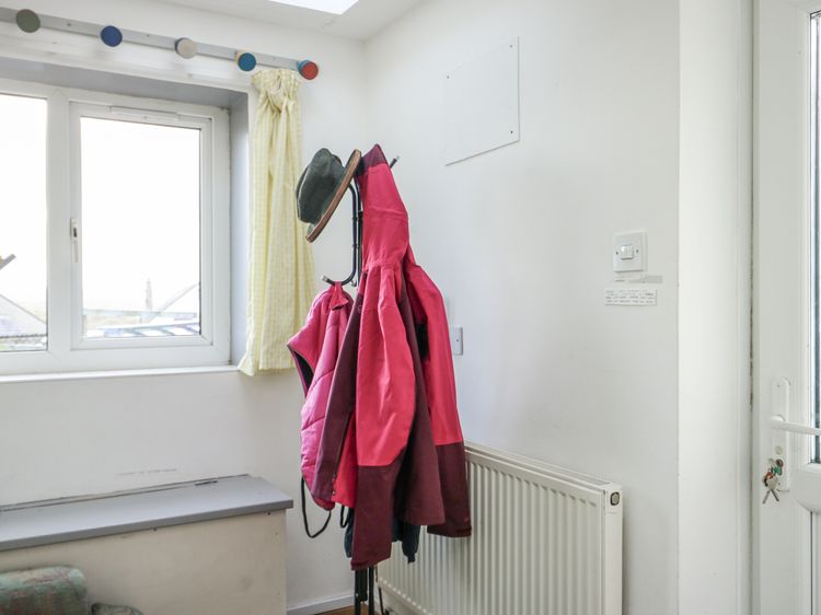 7 Bro Branwen, listing photograph 10