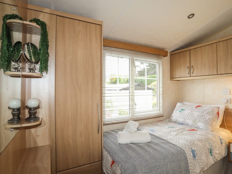 Tegfryn Bach, listing photograph 12