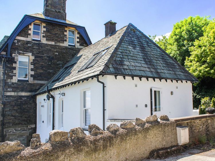 Moorhurst Cottage, listing photograph 3