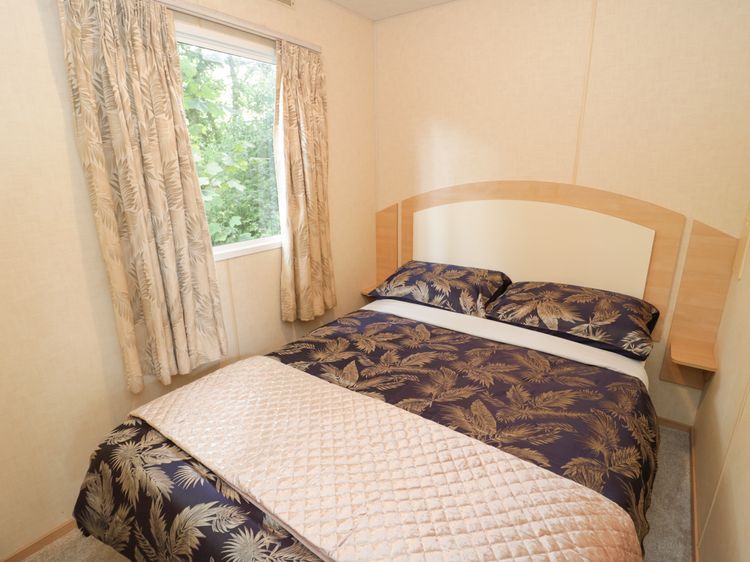 Vista, listing photograph 9