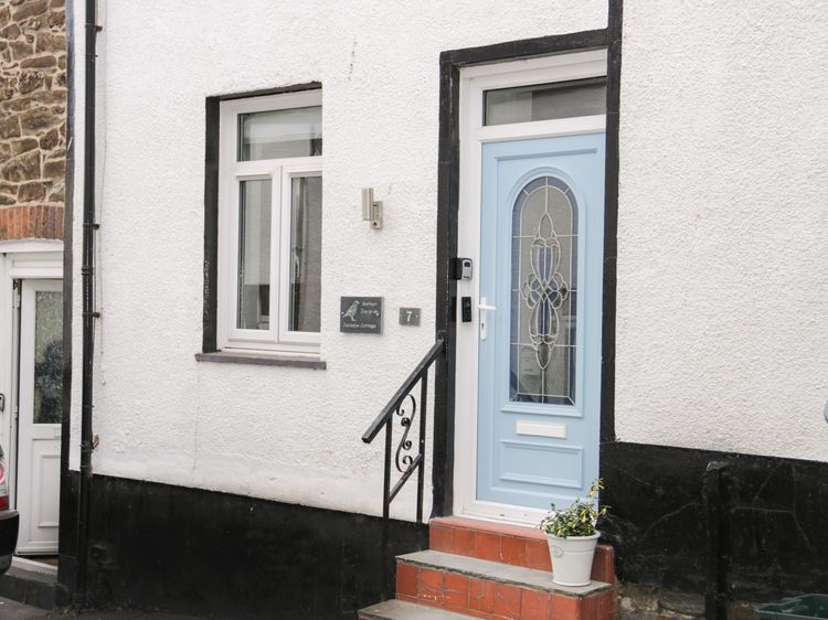 7 Watkin Street, listing photograph 2