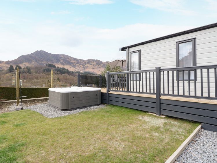 Red Kite Lodge, listing photograph 2
