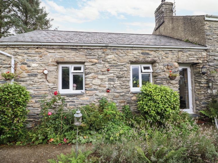 Cwm Caeth Cottage, listing photograph 2