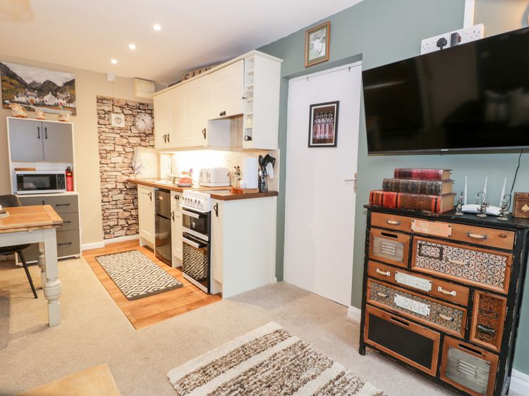 Cwm Caeth Cottage, listing photograph 9