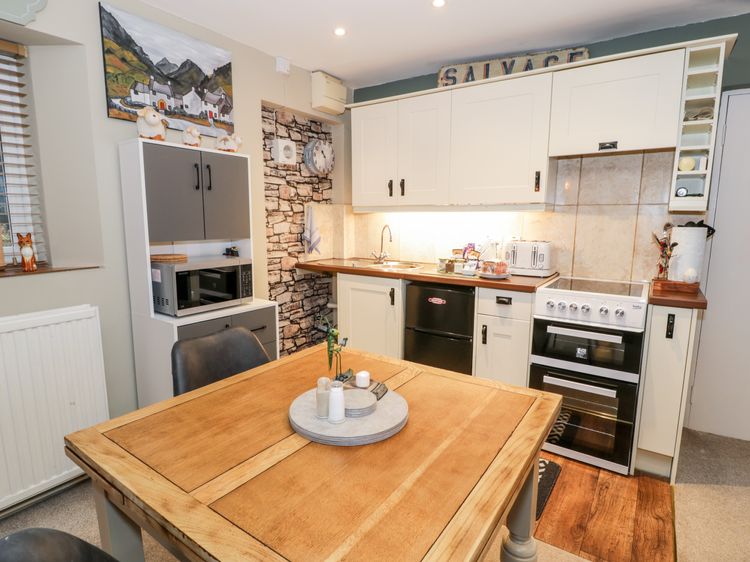 Cwm Caeth Cottage, listing photograph 11