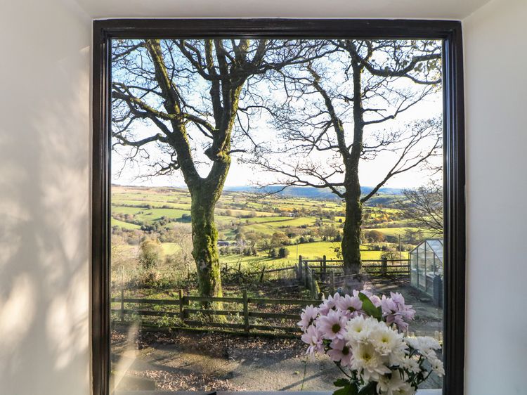 The Barn at Hill House, listing photograph 11