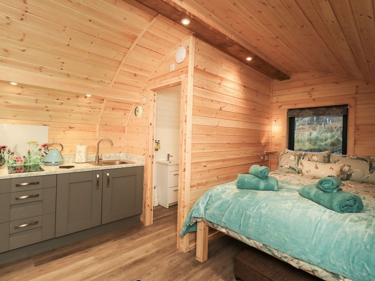 Jenny - Crossgate Luxury Glamping, listing photograph 9
