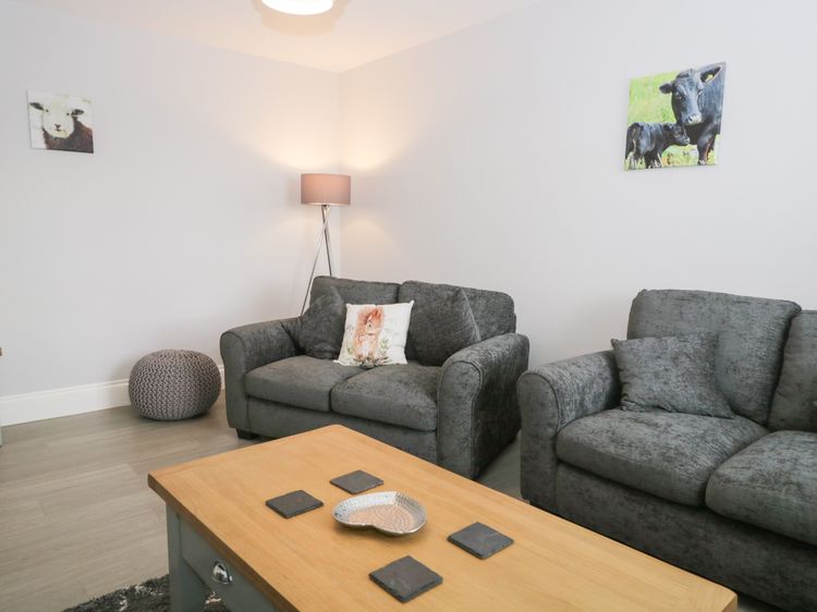 Oxen Park Farm Cottage, listing photograph 4