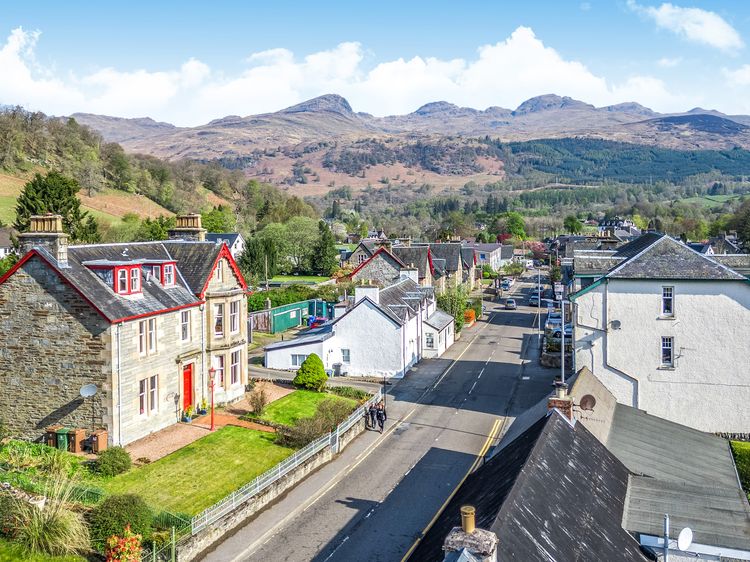 Tayview, listing photograph 3