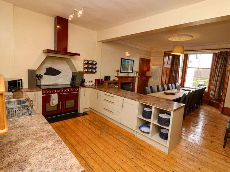 Tayview, listing photograph 12