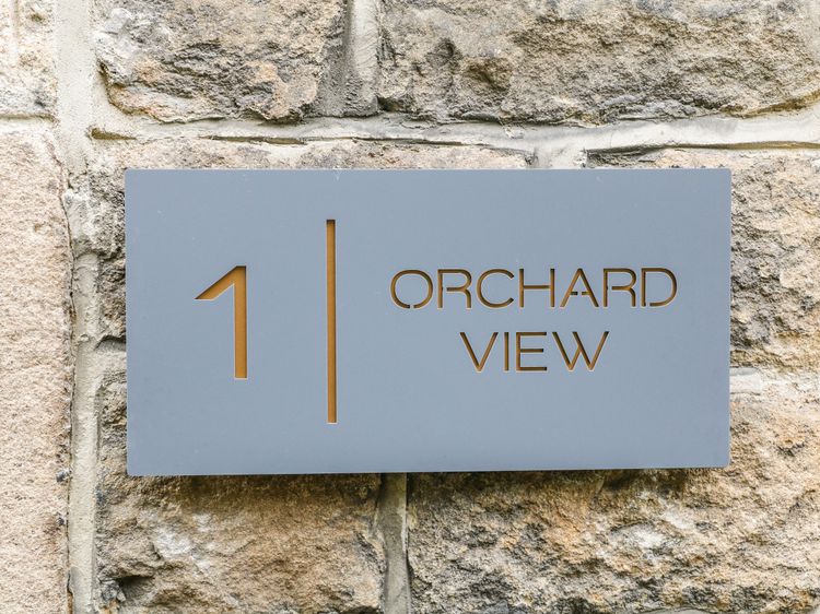 1 Orchard View, listing photograph 4