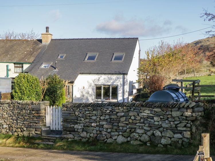Brookside, listing photograph 4