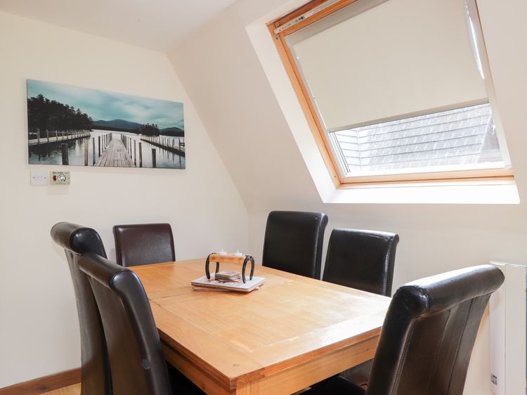 Owl Lodge, listing photograph 6