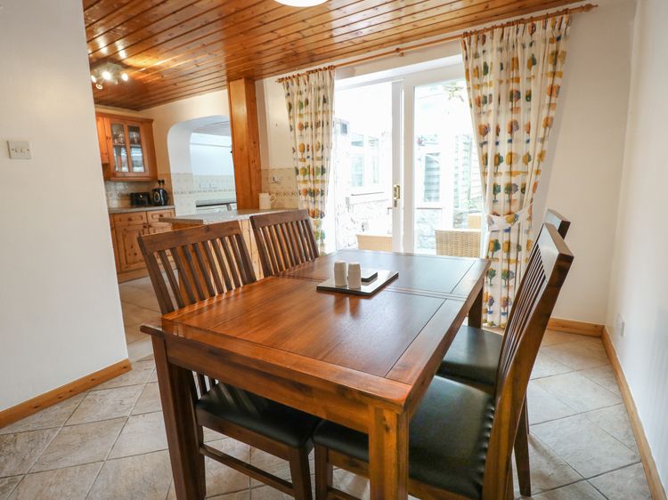 Cloud View Cottage, listing photograph 5