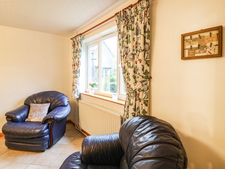 Cloud View Cottage, listing photograph 4