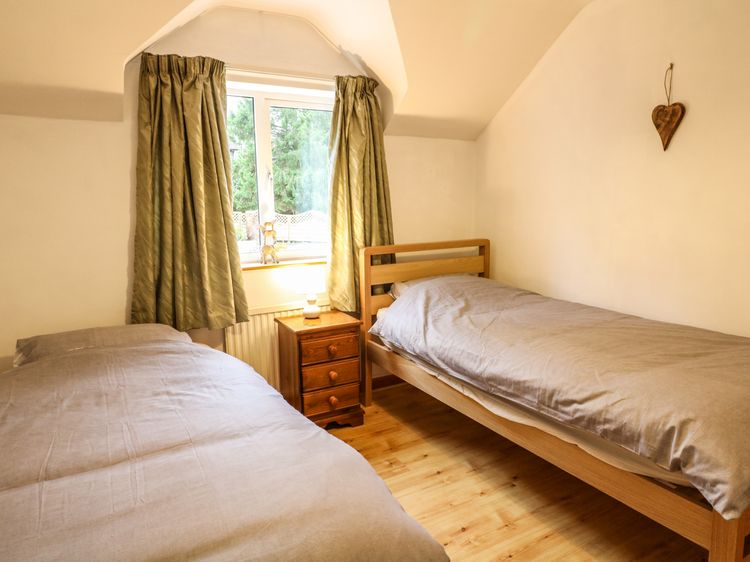 Cloud View Cottage, listing photograph 10