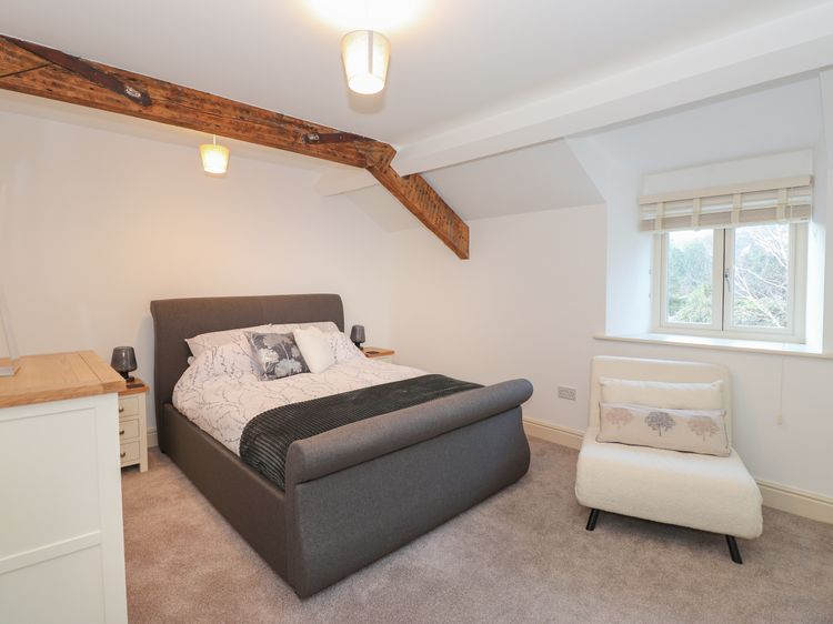 1 The Stables, listing photograph 9