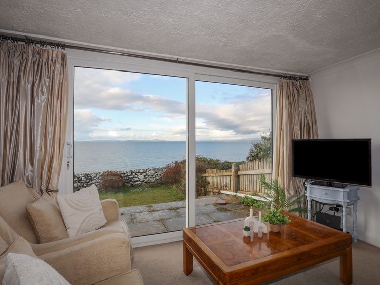 Bramble Bank, listing photograph 4