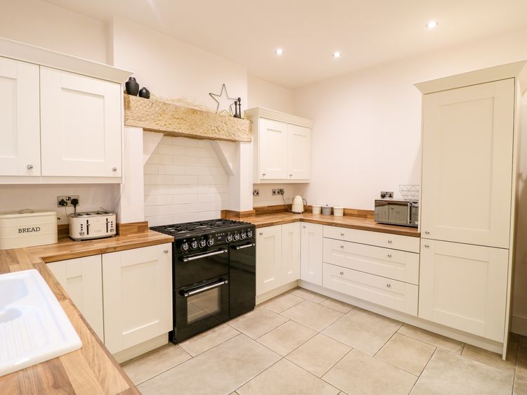 Cavendish Cottage, listing photograph 8