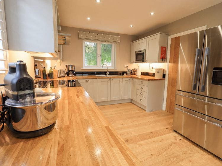 Beech Lea, listing photograph 10